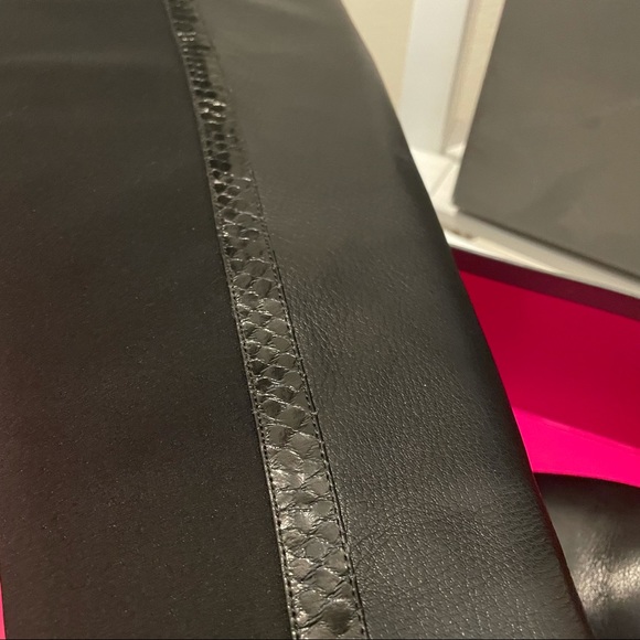 Over The Knee Boots - Picture 5 of 7